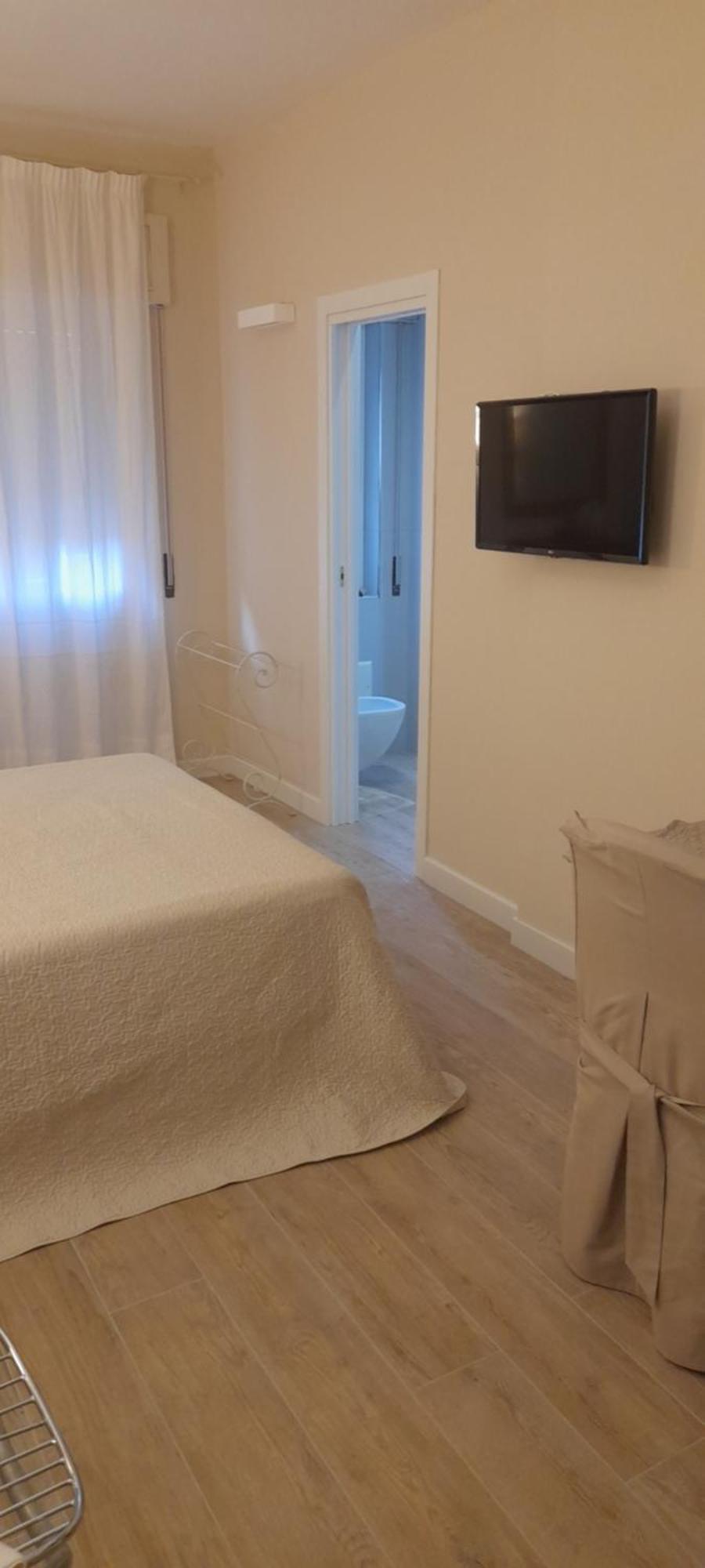 Central Luxury Rooms ออลเบีย ภายนอก รูปภาพ