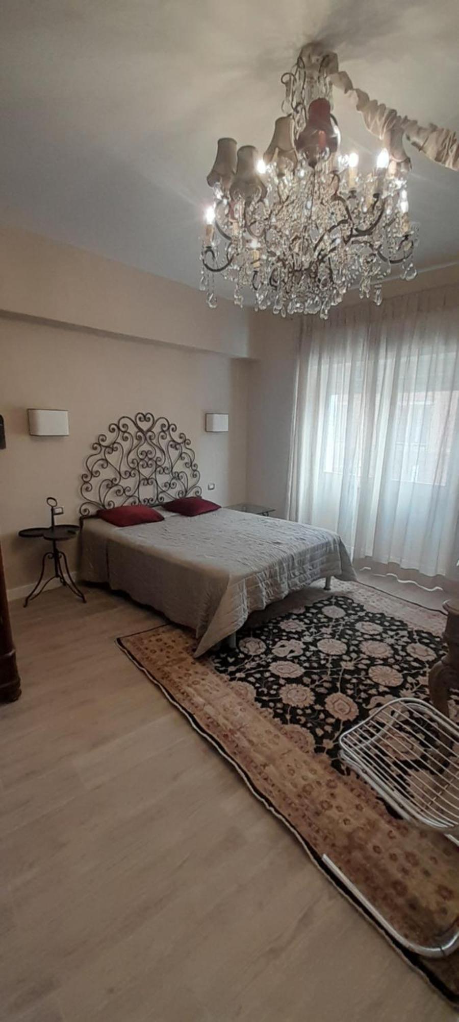 Central Luxury Rooms ออลเบีย ภายนอก รูปภาพ